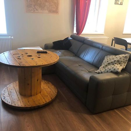 apartament Śródmieście 1 sypialnia oraz 1 salon Wałbrzych Exterior foto