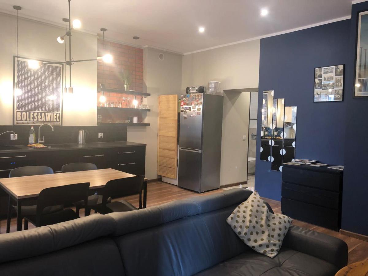 apartament Śródmieście 1 sypialnia oraz 1 salon Wałbrzych Exterior foto