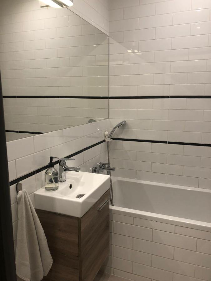 apartament Śródmieście 1 sypialnia oraz 1 salon Wałbrzych Exterior foto