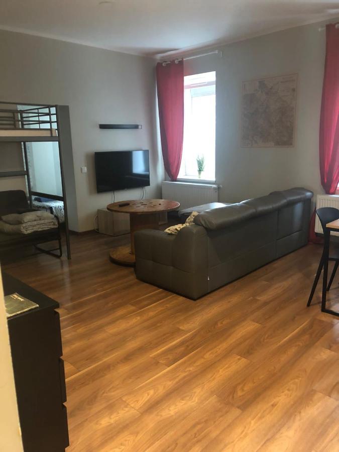 apartament Śródmieście 1 sypialnia oraz 1 salon Wałbrzych Exterior foto