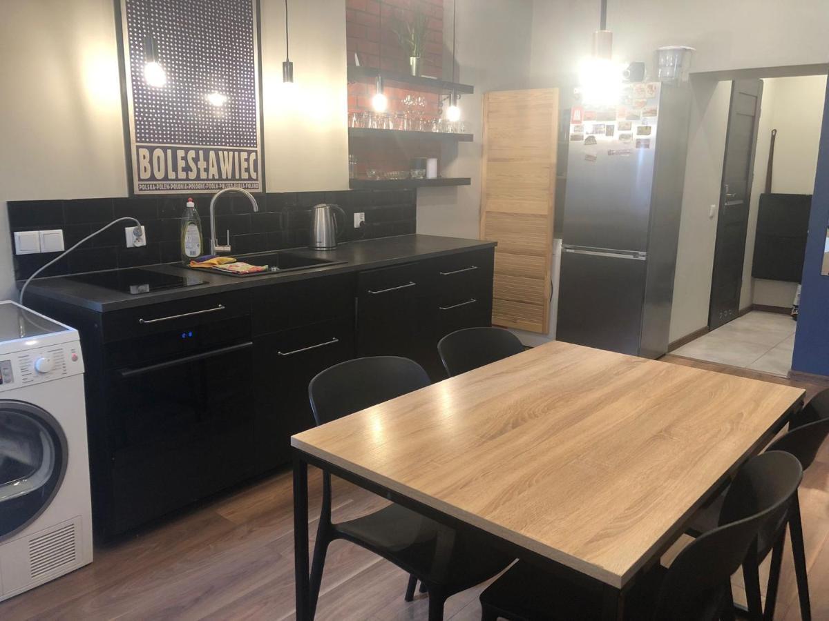 apartament Śródmieście 1 sypialnia oraz 1 salon Wałbrzych Exterior foto