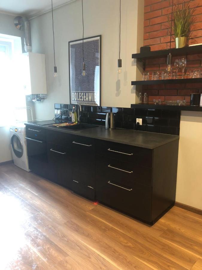 apartament Śródmieście 1 sypialnia oraz 1 salon Wałbrzych Exterior foto